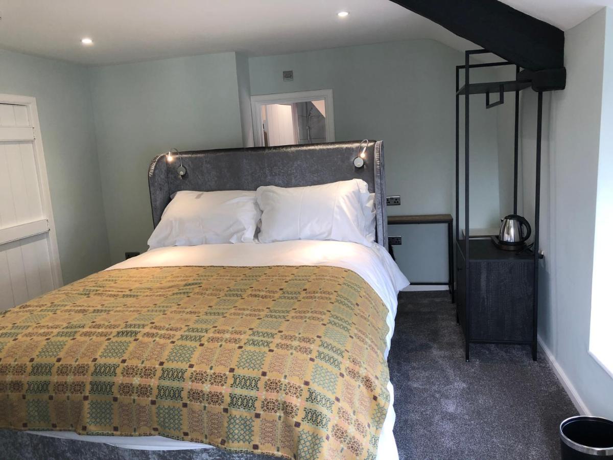 Bed and Breakfast Mount Street House à Brecon Extérieur photo